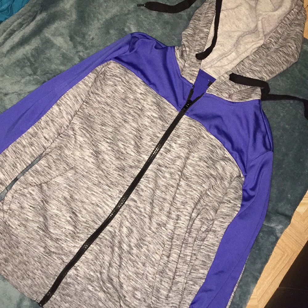 Zipped Hoodie💜